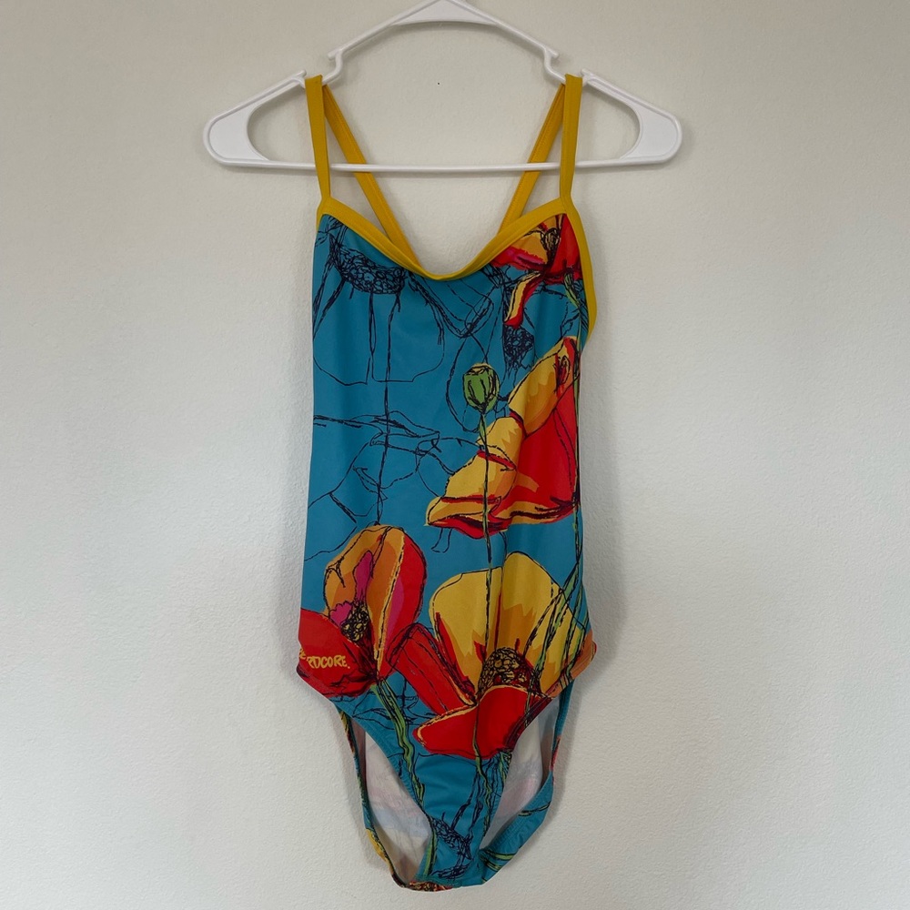 HardcoreSport Womens X Back // Poppies
